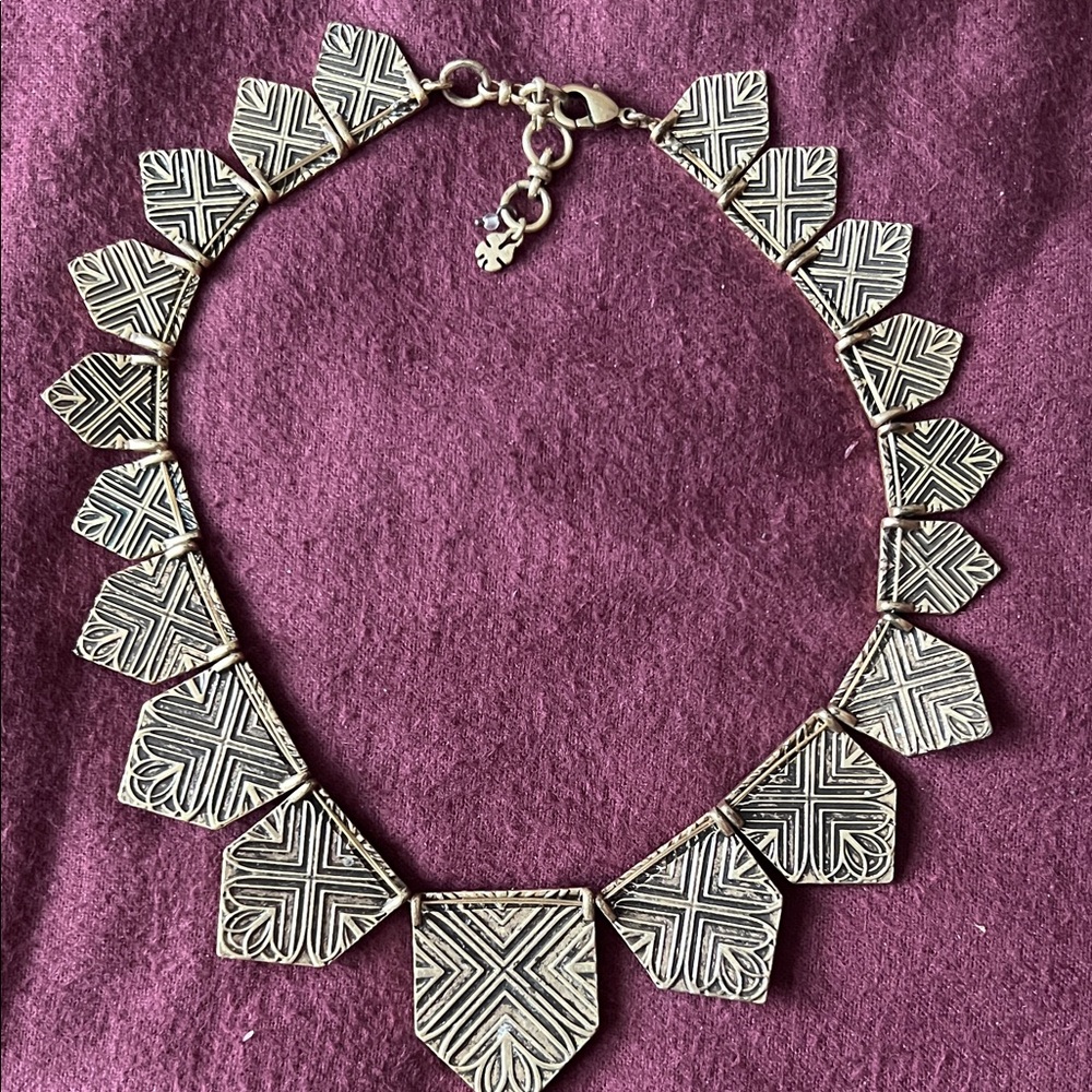 Lucky Brand Gold And Ruby Statement Necklace - image 3
